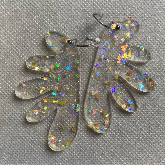 Eclectic Resin Earrings - Picture 5 of 9